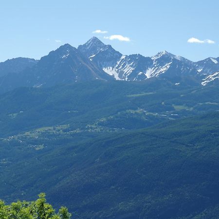 Le Vieux Noyer - Appartamenti Al Verde Villaggio Di Rumiod Saint-Pierre Exteriör bild